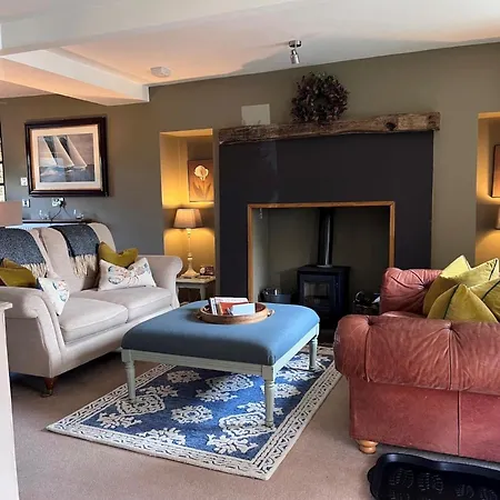 2 Bed In Lofthouse G0017