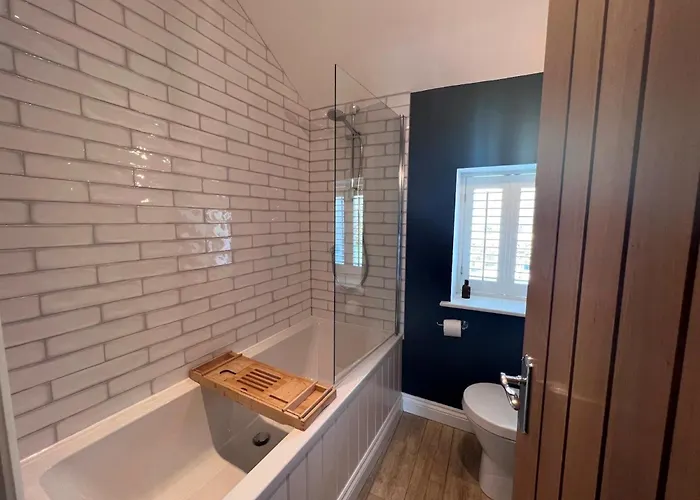2 Bed In Lofthouse G0017