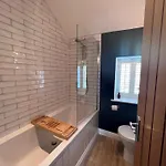 2 Bed In Harrogate Oc-g0017